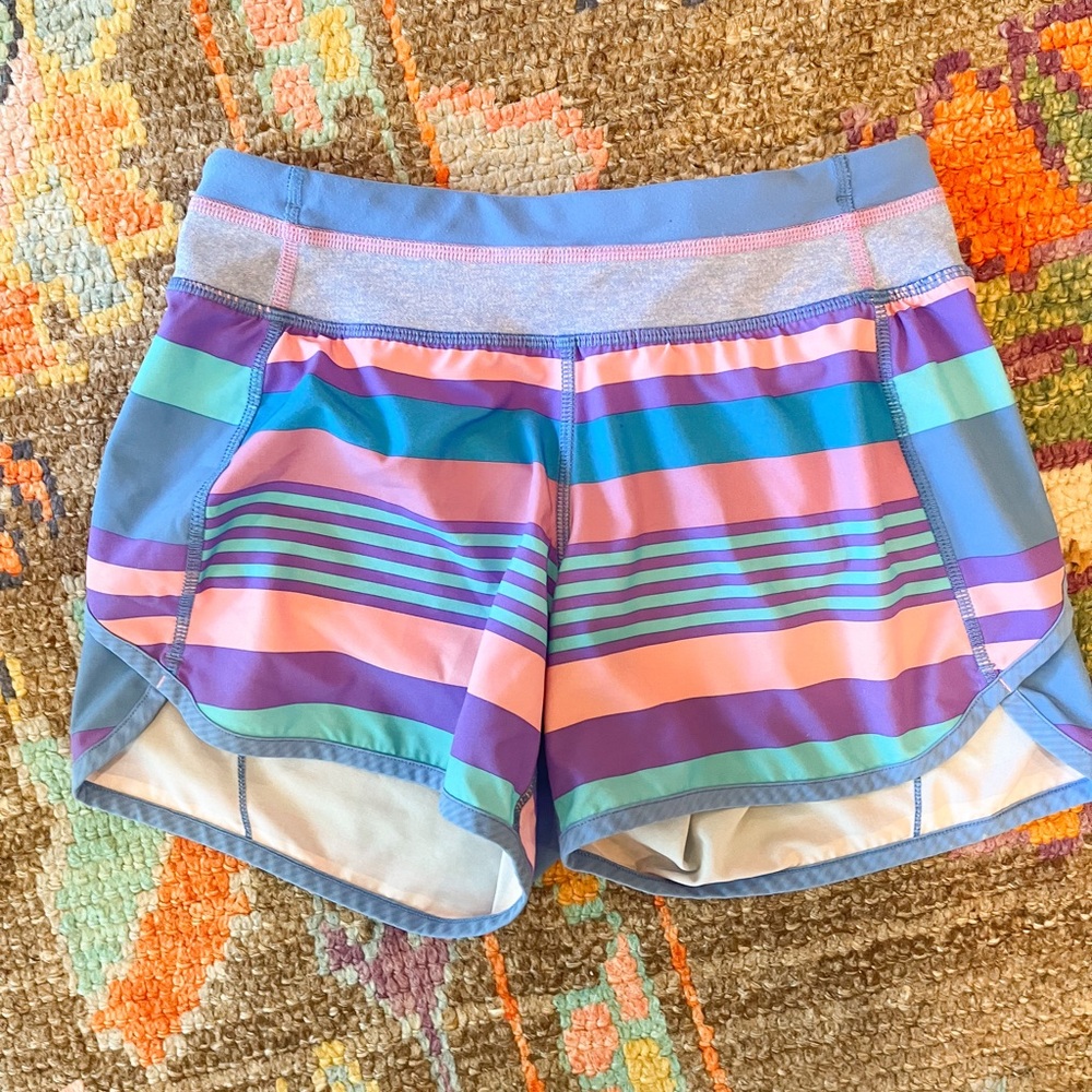 Ivivva girls shorts excellent condition size 12